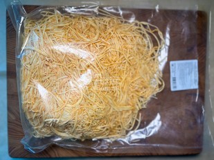 Арахис: Сырный продукт ФЕРМЕРСКИЙ паутинка с паприкой